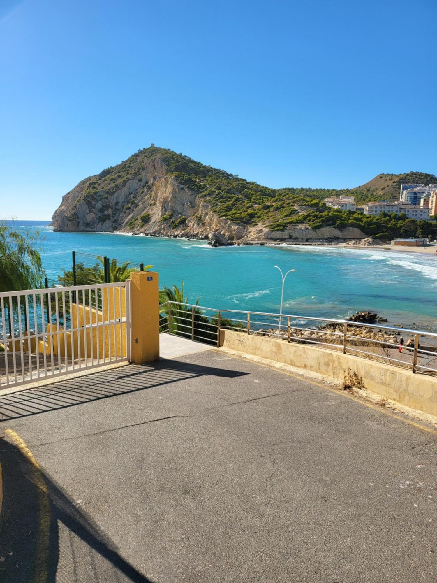 Europa Club Apartment, La Cala De Finestrat, Benidorm, Next To The Beach, Ground Floor, Air Cond エクステリア 写真